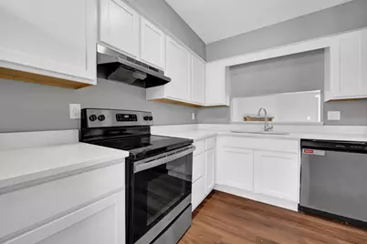 4920-4922 Magnolia Blossom Boulevard, Columbus, OH 43230 - Photo 8