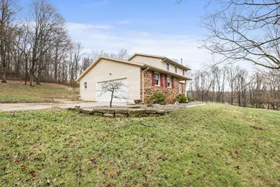 10410 Pleasant Valley Road NE, Frazeysburg, OH 43822 - Photo 32