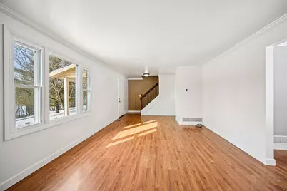 10410 Pleasant Valley Road NE, Frazeysburg, OH 43822 - Photo 4