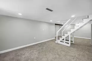 1816 Brentnell Ave, Columbus, OH 43219 - Photo 32