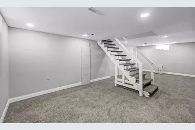 1816 Brentnell Avenue, Columbus, OH 43219 - Photo 34