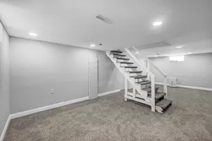 1816 Brentnell Ave, Columbus, OH 43219 - Photo 34