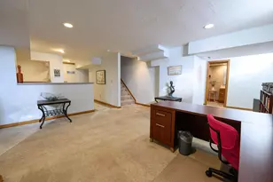 370 Beecher Rd, Gahanna, OH 43230 - Photo 30