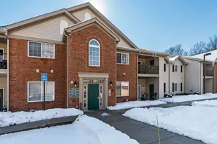 208 Shelbourne Forest Way, Delaware, OH 43015 - Photo 2