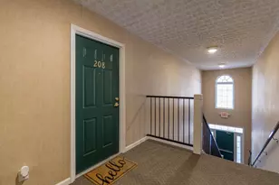 208 Shelbourne Forest Way, Delaware, OH 43015 - Photo 4