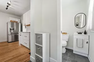 827 S 17th St, Columbus, OH 43206 - Photo 12