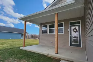 1583 Metcalfe Ave, Obetz, OH 43207 - Photo 2