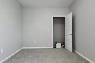 1583 Metcalfe Ave, Obetz, OH 43207 - Photo 40