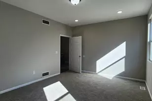 1583 Metcalfe Ave, Obetz, OH 43207 - Photo 32