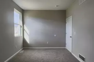 1583 Metcalfe Ave, Obetz, OH 43207 - Photo 32