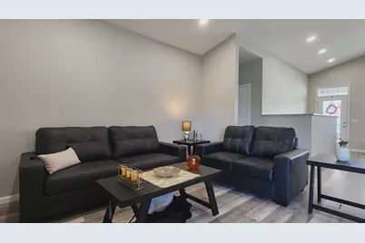 1583 Metcalfe Avenue, Obetz, OH 43207 - Photo 16