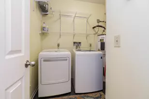 674 Park St, Columbus, OH 43215 - Photo 24