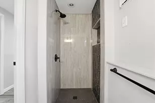 1260 Country Club Rd, Columbus, OH 43227 - Photo 10