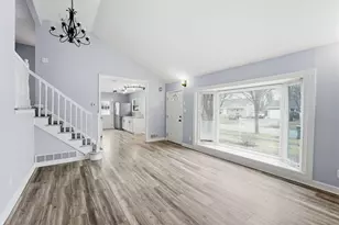 1260 Country Club Rd, Columbus, OH 43227 - Photo 1