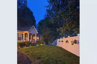 574 Blakeley Place, Newark, OH 43055 - Photo 1