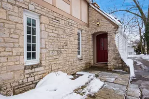 2031 Concord Rd, Upper Arlington, OH 43212 - Photo 8