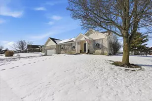 922 E High St, Eaton, OH 45320 - Photo 4