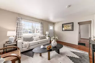 702 E Weisheimer Rd, Columbus, OH 43214 - Photo 8