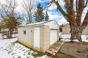 702 E Weisheimer Rd, Columbus, OH 43214 - Photo 44