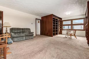 1284 Thurston Dr, Columbus, OH 43227 - Photo 6