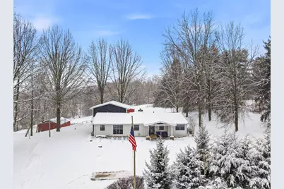 5715 Coonpath Road NW, Carroll, OH 43112 - Photo 2