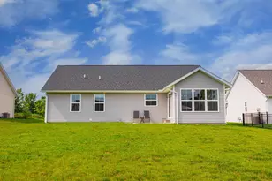 557 Cannondale Ave, Johnstown, OH 43031 - Photo 4