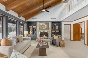 8613 Kirkhill Ct, Dublin, OH 43017 - Photo 4