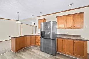 139 Myers Ave, Buckeye Lake, OH 43008 - Photo 12