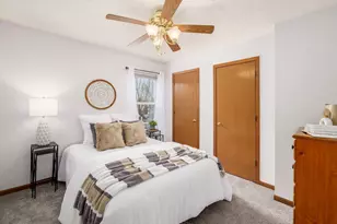 1431 Cottonwood Dr, Lewis Center, OH 43035 - Photo 12