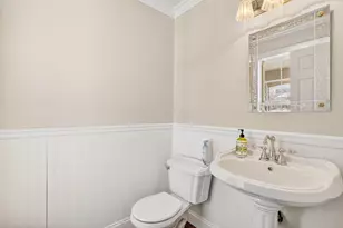 2389 Winona Dr, Columbus, OH 43235 - Photo 8