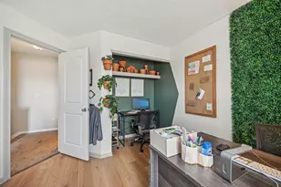 2300 Maribeth Pl, Grove City, OH 43123 - Photo 22