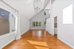 962 Augusta Glen Dr, Columbus, OH 43235 - Photo 4