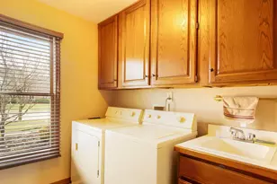 6258 Wexford Woods Dr, Dublin, OH 43016 - Photo 38