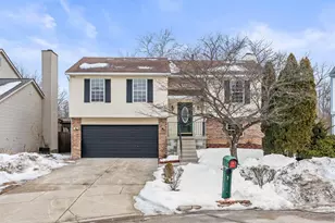 3438 High Creek Dr, Columbus, OH 43223 - Photo 1