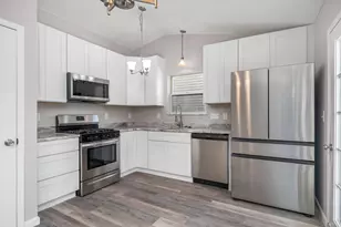 3438 High Creek Dr, Columbus, OH 43223 - Photo 8