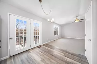 3438 High Creek Dr, Columbus, OH 43223 - Photo 14