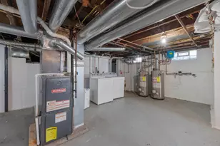 102 W Tompkins St, Columbus, OH 43202 - Photo 34