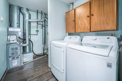 2411 Sportsman Drive, Grove City, OH 43123 - Photo 14