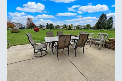 6201 Lampton Pond Drive, Hilliard, OH 43026 - Photo 34