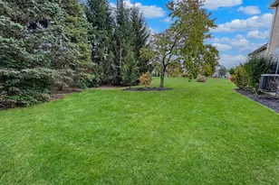 6201 Lampton Pond Dr, Hilliard, OH 43026 - Photo 38