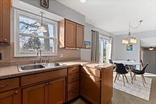 827 Inwood Pl, Columbus, OH 43224 - Photo 18