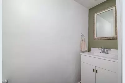 409 Lawrence Street, Bellefontaine, OH 43311 - Photo 26