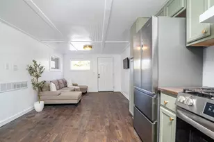 409 Lawrence St, Bellefontaine, OH 43311 - Photo 24