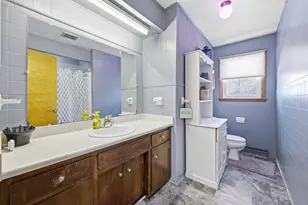 975 Blossom Ln, Zanesville, OH 43701 - Photo 26