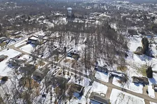 975 Blossom Ln, Zanesville, OH 43701 - Photo 48