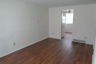3721 Briggs Rd, Columbus, OH 43228 - Photo 6