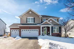 1044 Balmoral Dr, Delaware, OH 43015 - Photo 2