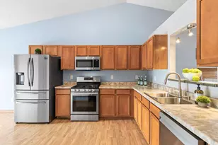 8033 Willowbrook Crsg Dr, Blacklick, OH 43004 - Photo 10