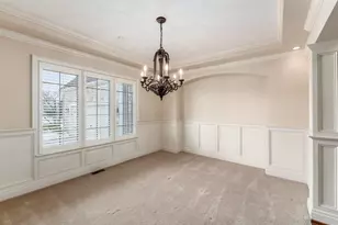 8155 Flynn Ln, Dublin, OH 43017 - Photo 10