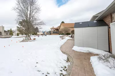 805 Creekview Court, Bellefontaine, OH 43311 - Photo 26